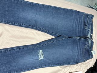 (Category: ) located in . Submitted by wcnnie (Listing ID 1458010972, Image 1). Description: .