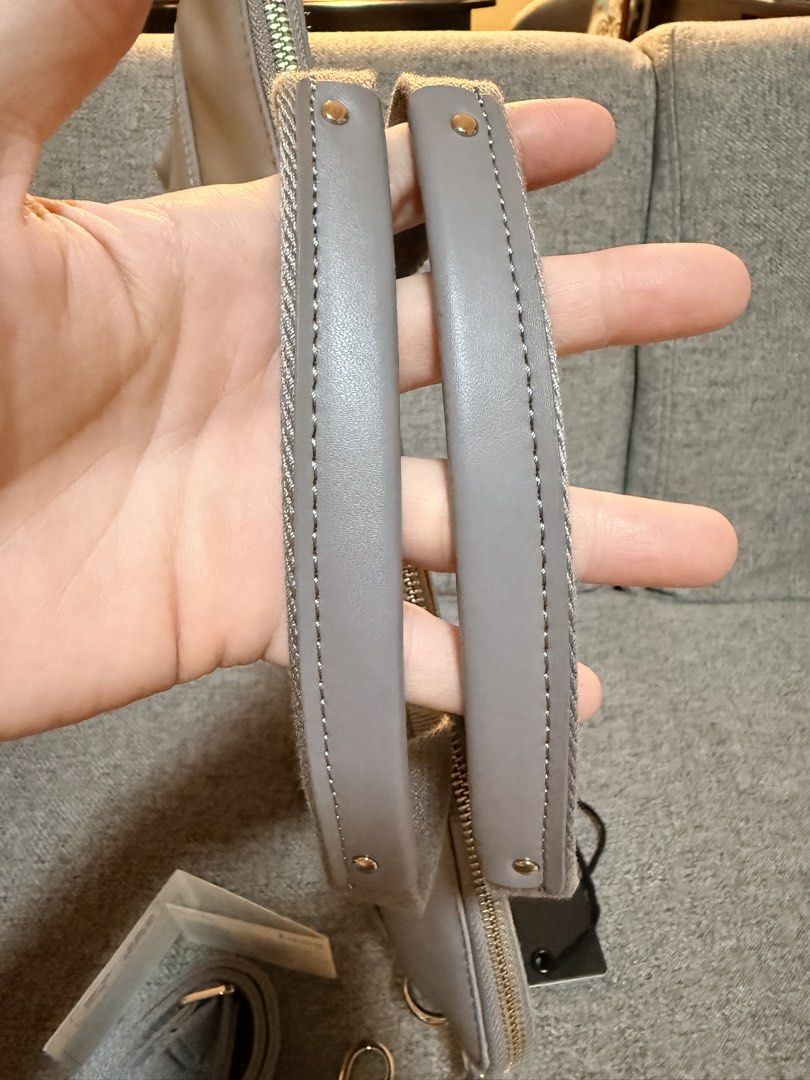 Lipault Laptop Bag (Category: Laptop Bags & Sleeves) located in Taguig. Submitted by pinkpurplette (Listing ID 1457977286, Image 3). Description: - Brand: Lipault - Type: Slim Laptop Bag - Color: Pearl Grey - Condition: Excellent, unused - Features: Detachable shoulder strap - Style: Chic and functional - Bought in EU, orig price EUR110.