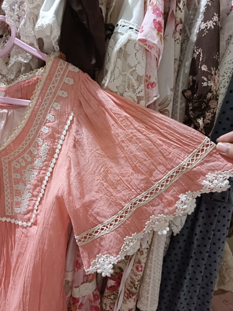[SOLD] liz lisa boho himekaji top (Category: Others Tops) located in Cavite. Submitted by mirailovesu (Listing ID 1458048261, Image 3). Description: size: med issue: last two pics no whenworn rfs: too big for me.