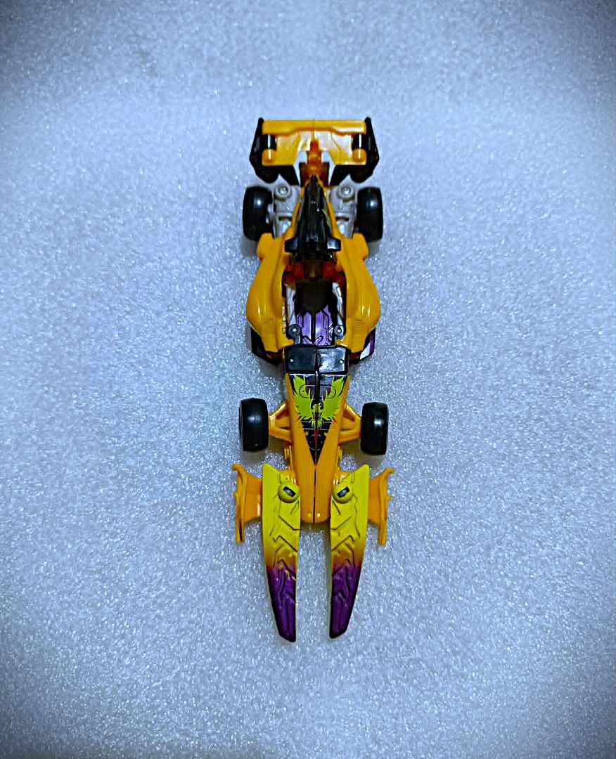 Loose Mechtech DRAGSTRIP Scout Class Hasbro Decepticon Transformers (Category: Action & Battle Toys) located in Pasay City. Submitted by Chariselyn (Listing ID 1457985269, Image 3). Description: Loose Mechtech DRAGSTRIP (1,000+sf) Scout Class Hasbro Decepticon Transformers Series: Movie - Transformers: Dark of the Moon, 2011 Scale: 5 inches Stock: 1 Condition: 10/10 Issues: 0 Accessories: complete, no manual Mode of Payment: GCash or through your