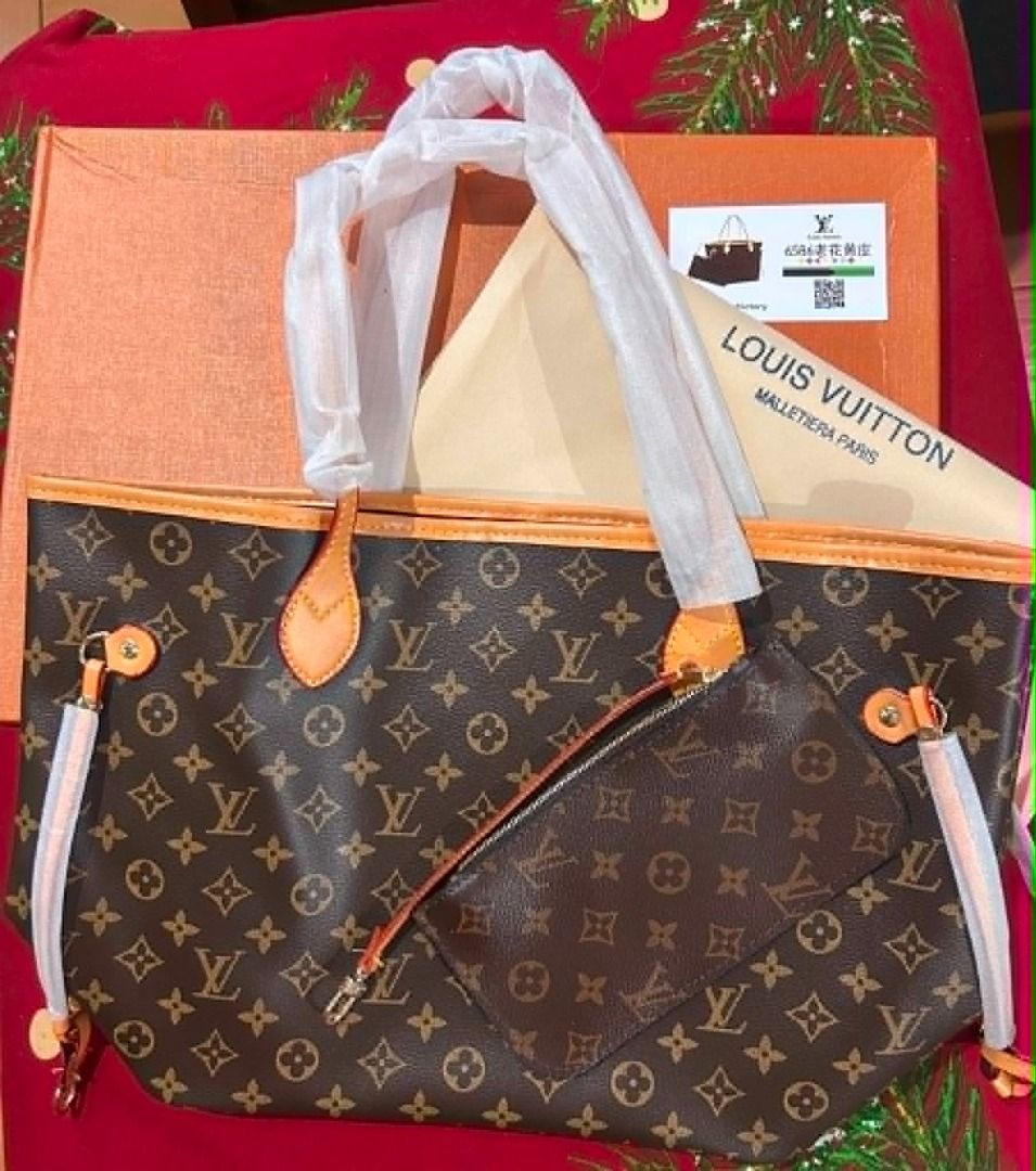 Louis Vuitton Monogram Neverfull Bag (Category: Luxury Bags & Wallets) located in Paranaque City. Submitted by swiftarrow2026 (Listing ID 1457989575, Image 2). Description: - Classic Louis Vuitton Neverfull Bag - Iconic monogram canvas exterior - Come in original packaging .