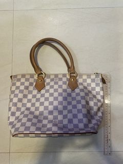 （分類：）位於 。 由 bbtheresa 提交（商品編號 1457991407，圖片 1）。簡介： 。