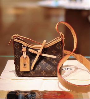 （分類：）位於 。 由 luxe.avenue 提交（商品編號 1458075474，圖片 1）。簡介： 。