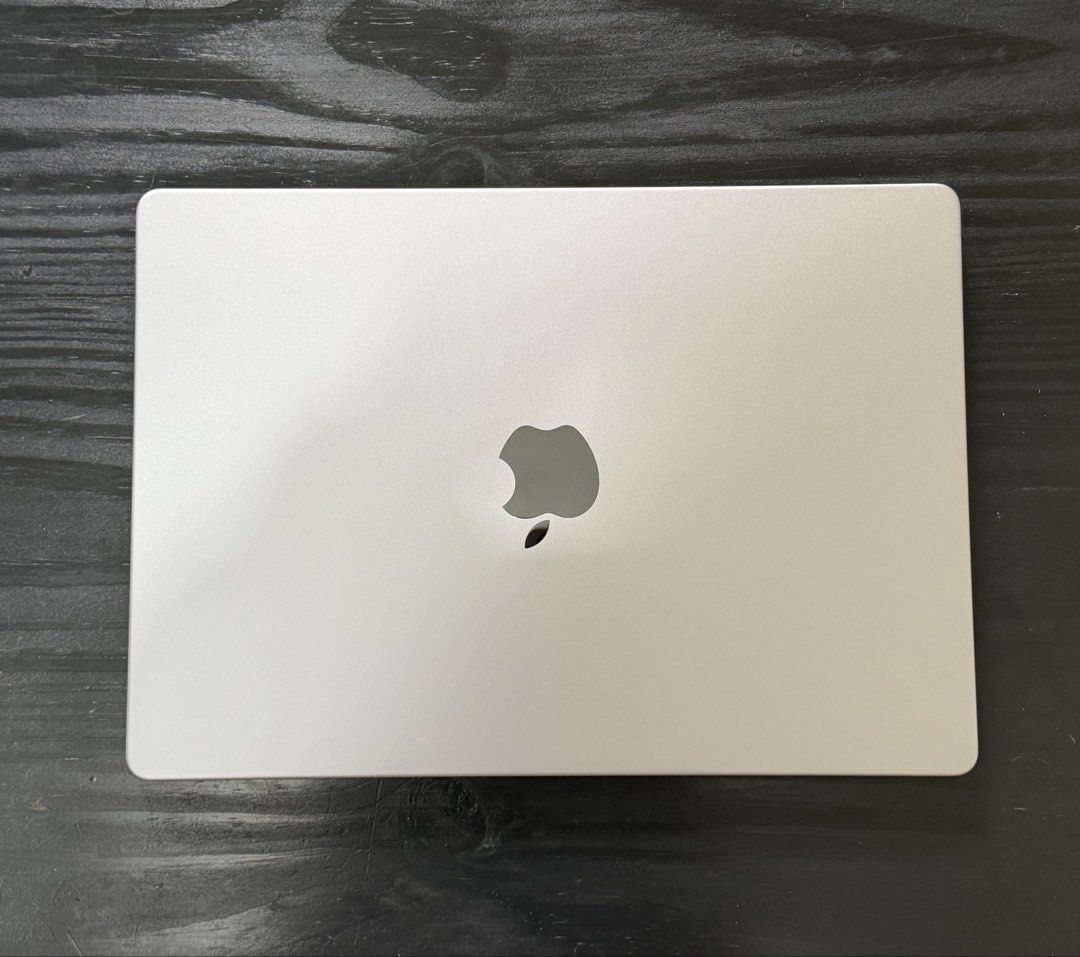 MacBook Pro M3 (Category: Laptops & Notebooks) located in Baguio. Submitted by xvinovember (Listing ID 1458009199, Image 1). Description: Macbook pro m3 👍14 inch 👍16 gb, 1TB storage 👍98% battery health 👍Used for light work (emails) 👍With minor cosmetic chip/scratch on display glass (does not affect any functions, merely physical) 👍Bought December 2024 ♥️Reason for selling: Would prefer something lighter, macbook air.