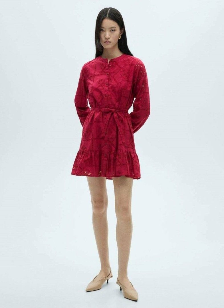 Mango red eyelet dress (Category: Dresses) located in Las Pinas. Submitted by assortedkidzstuffs (Listing ID 1457996506, Image 1). Description: bnew with tag selling low.
