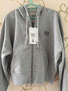 （分類：）位於 。 由 mcmcmc0 提交（商品編號 1457961778，圖片 1）。簡介： 。