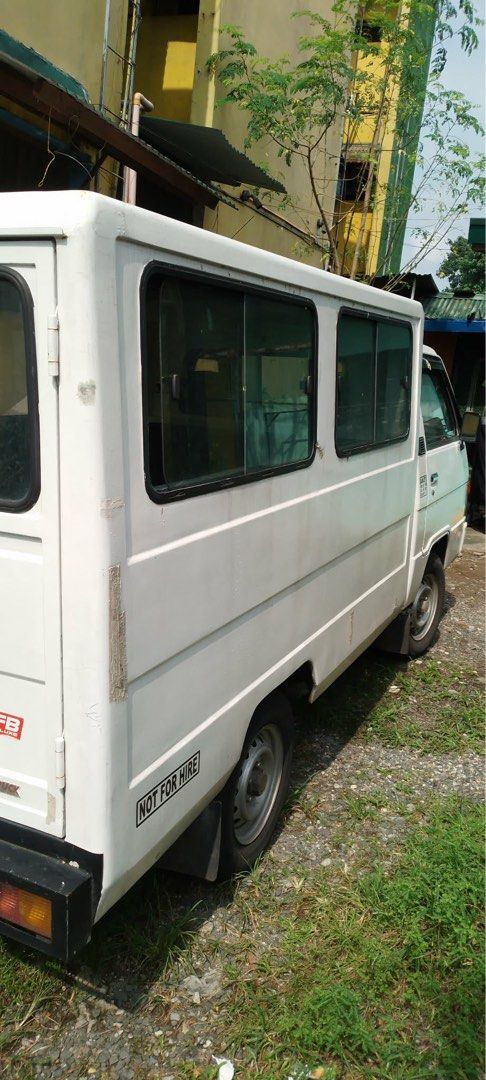 Mitsubishi L300 Deluxe Manual (Category: Used Cars) located in Quezon City. Submitted by iska99 (Listing ID 1458010583, Image 3). Description: No aircon Used as delivery van for water refilling station Call 09178101314.