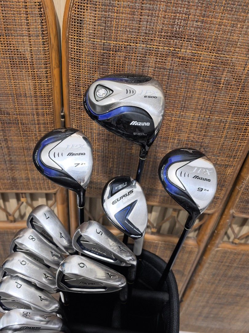 Mizuno GOLF SET FOR BEGINNERS (Category: Golf) located in Caloocan City. Submitted by ace2729 (Listing ID 1458061822, Image 2). Description: MIZUNO JPX GOLF SET FOR BEGINNERS *DRIVER: MIZUNO JPX E500 10° S FLEX *WOOD: MIZUNO JPX #7-21° #9-24° SR FLEX *UTILITY: MIZUNO EURUS #3-21° SR FLEX *MIZUNO JPX IRONS -5,6,7,8,9,P, 50°EURUS 56° WEDGE -GRAPHITE SHAFT - SR FLEX *BAG: ADIDAS ALL ARE IN VERY GOOD CONDITION 💸 24,000 LOCATION: PUNTURIN VALENZUELA 
