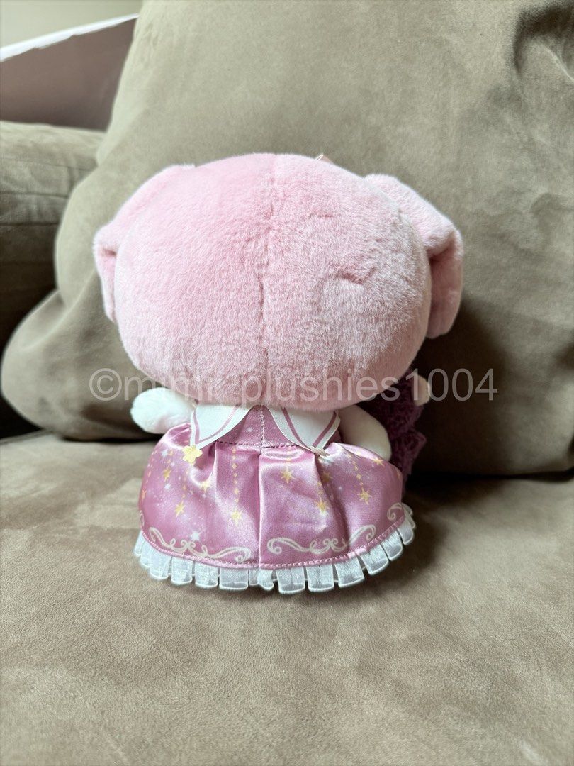 My Melody Starry Wizard mascot plush (Category: Plushies & Soft Toys) located in Pateros City. Submitted by mimi_plushies1004 (Listing ID 1458024453, Image 2). Description: Selling for the same price I got it for, only flaw is the etiketa was cut (nahila yung hangtag so parang na cut siya) but otherwise in good condition. Super soft and perfect for display. RFS: need funds for cancer meds Loc.: Pateros MOP: Gcash/BPI MOD: Grab/J&T.