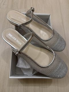 （分類：）位於 。 由 2sellllll 提交（商品編號 1458095547，圖片 1）。簡介： 。