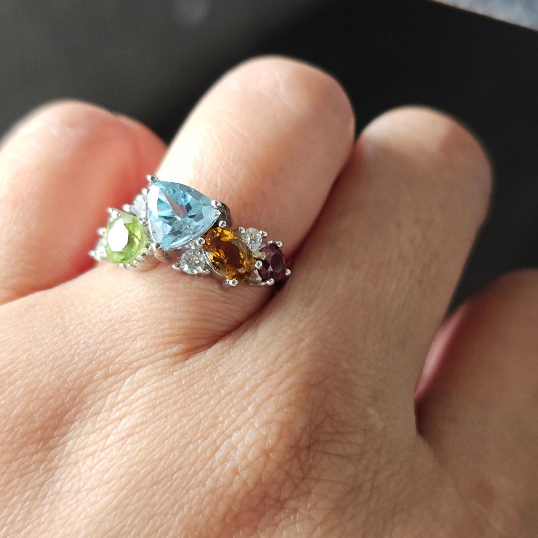 Natural Cluster Aquamarine, Peridot, Citrine, Ruby Titanium Ring (Category: Rings) located in Manila. Submitted by janissep (Listing ID 1457977061, Image 2). Description: titanium setting non-tarnish adjustable size natural stones.