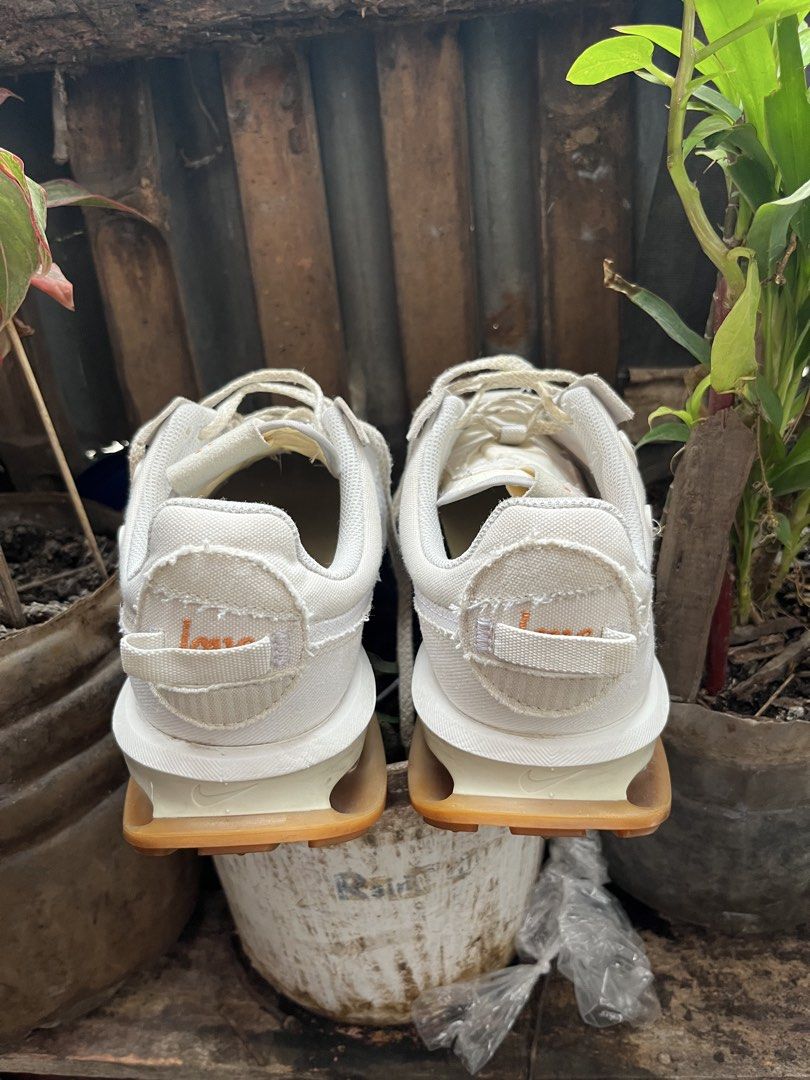nike air max voofo (Category: Sneakers) located in Zamboanga. Submitted by xjalilul (Listing ID 1458068601, Image 3). Description: nike air max voodoo size 8.5 excellent condition no issues .