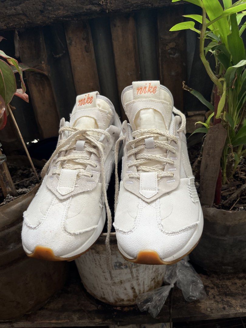 nike air max voofo (Category: Sneakers) located in Zamboanga. Submitted by xjalilul (Listing ID 1458068601, Image 2). Description: nike air max voodoo size 8.5 excellent condition no issues .