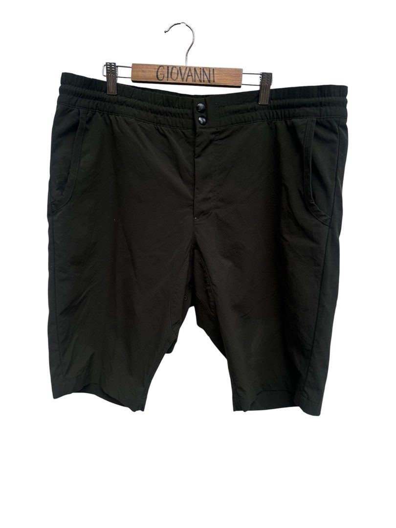 Nike Hiking Shorts Tech Fleece (Category: Activewear) located in Ozamiz City. Submitted by quick_done_deals (Listing ID 1457956662, Image 1). Description: 🛒 ** Nike Hiking Shorts Tech Fleece** 💯 Excellent Condition 📐 Dimes: Length: 21 Waist: 36-40 🔍 Issue: None 🎨 Color Rate: 9.5 / 10.