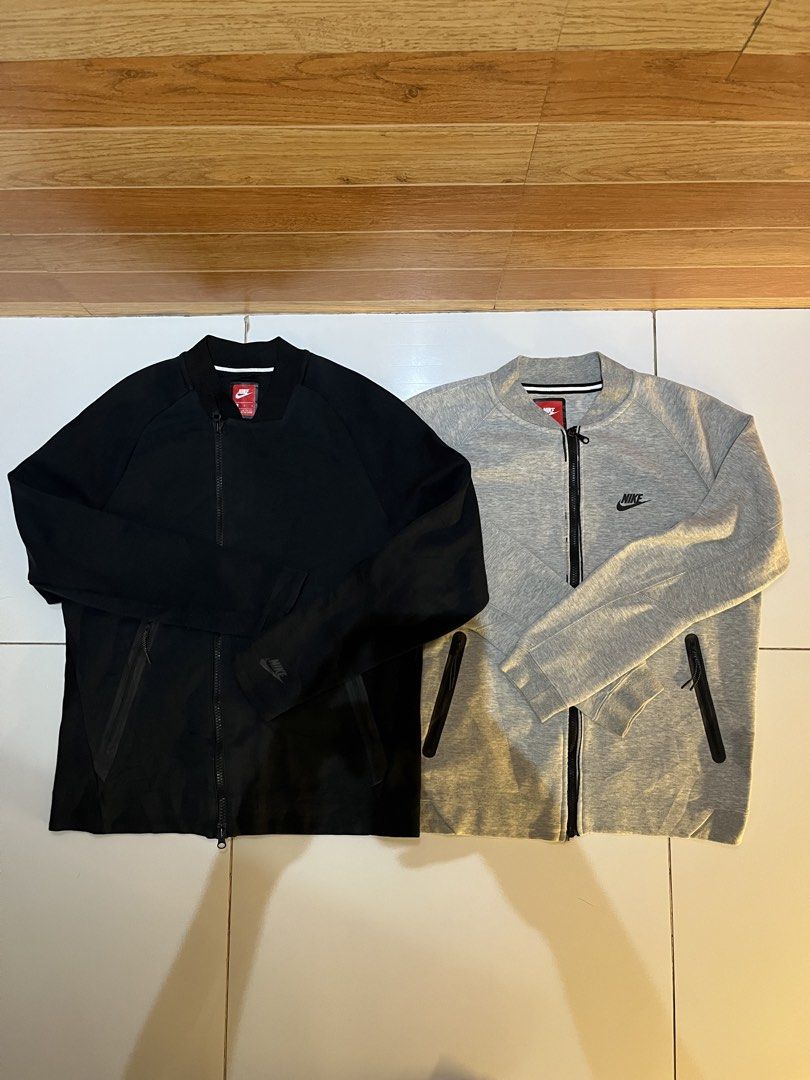 Nike Techfleece Longsleeve Aspack Original (Category: Coats, Jackets and Outerwear) located in Pasay City. Submitted by Oboyyy (Listing ID 1458011916, Image 1). Description: Nike Techfleece Longsleeve Aspack Original Size large both Dimension 22 x26 gray 22 x 27 black Very Good Condition no issue 2k aspack Loc Pasay / imus cavite.