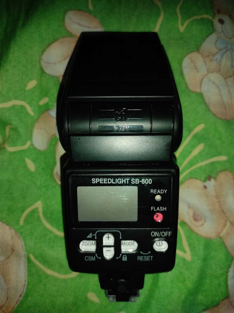 Nikon Speedlight SB-600 Flash (Category: Flashes) located in Caloocan City. Submitted by sxia09 (Listing ID 1458084913, Image 3). Description: **Nikon Speedlight SB-600** Selling my old Nikon Speedlight as part of decluttering. ⚠️ AS-IS / CURRENTLY UNTESTED 💰 Prices are negotiable for a sure buyer PLEASE READ BEFORE BUYING. Condition: * Previously tested and was working * Currently untested. Last tested was July 2025 * No guarantee of current fu