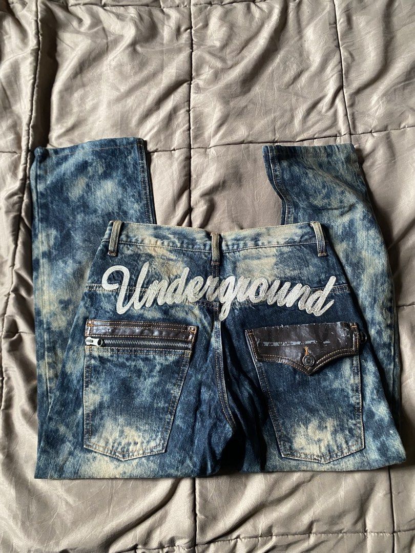 Nylaus Jeans (Category: Jeans) located in Caloocan City. Submitted by lienzonius (Listing ID 1457909611, Image 3). Description: size 26.