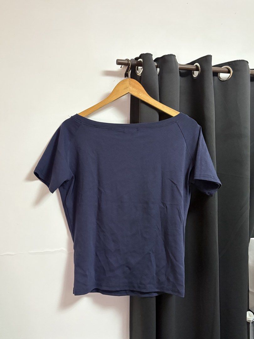 One way top (Category: Blouses) located in Manila. Submitted by jeweeeel (Listing ID 1458030036, Image 3). Description: .