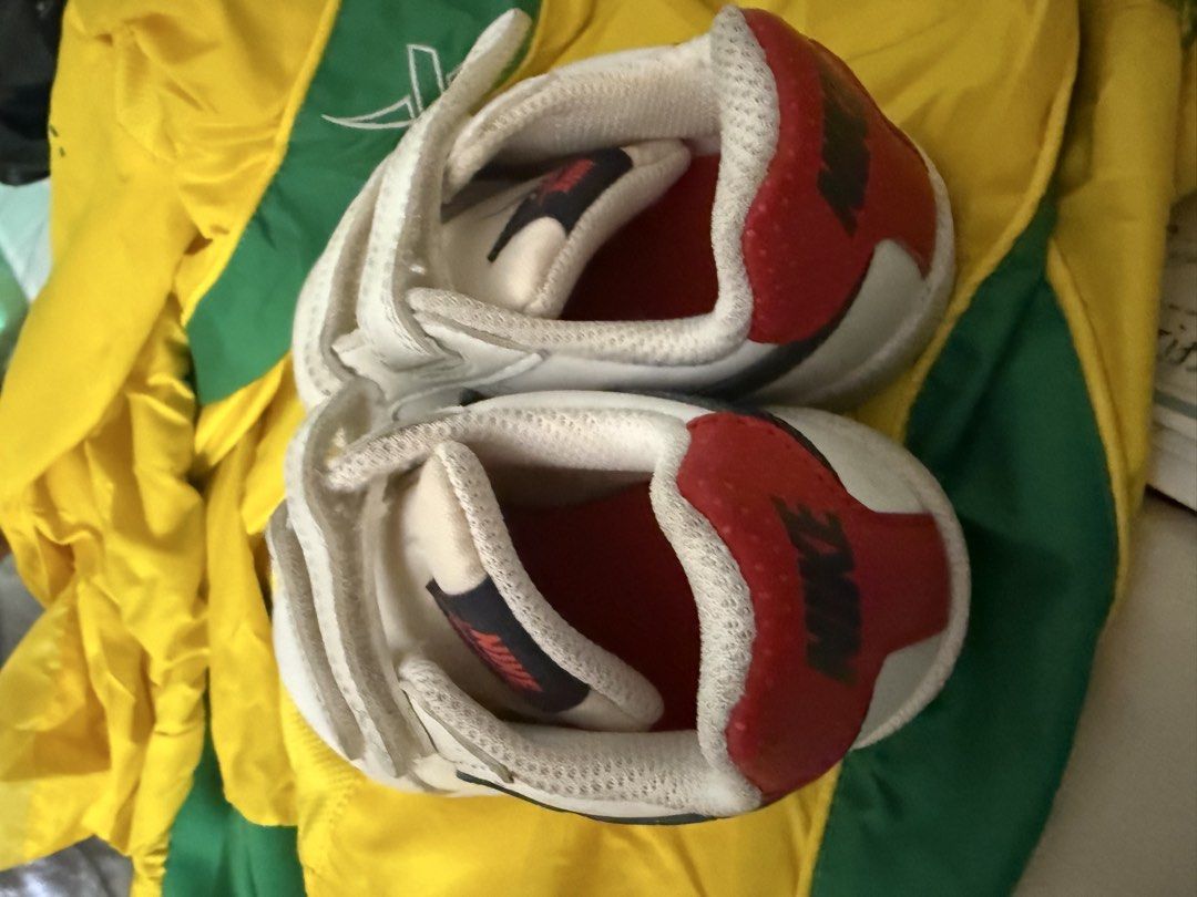 Original nike baby shoes (Category: Babies & Kids Fashion) located in Pasig City. Submitted by aiveechu (Listing ID 1458081534, Image 2). Description: .