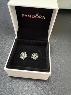(Category: ) located in . Submitted by chopeandthrift (Listing ID 1457995004, Image 1). Description: .