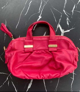 (Category: ) located in . Submitted by authentic_bag96 (Listing ID 1458071159, Image 1). Description: .