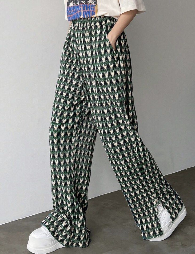 Pleated Wide Leg Pants - Green Geometric Pattern (Category: Other Bottoms) located in Manila. Submitted by serellepityjm (Listing ID 1457925731, Image 2). Description: - Chic wide-leg pleated pants - Eye-catching green and cream geometric print - Comfortable elastic waistband - Convenient side pockets - Versatile for casual outings or dressing up - Easy to pair with various tops and sneakers.
