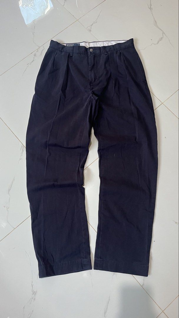POLO RL (Category: Jeans) located in Tabogon. Submitted by offtherack.1 (Listing ID 1458023096, Image 3). Description: Polo RL cotton chino trouser. with red embroidered pony logo WAIST: 32 LENGHT: 40 NO ISSUE.