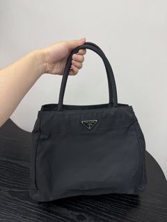 （分類：）位於 。 由 iluxuryvintage 提交（商品編號 1458019878，圖片 1）。簡介： 。
