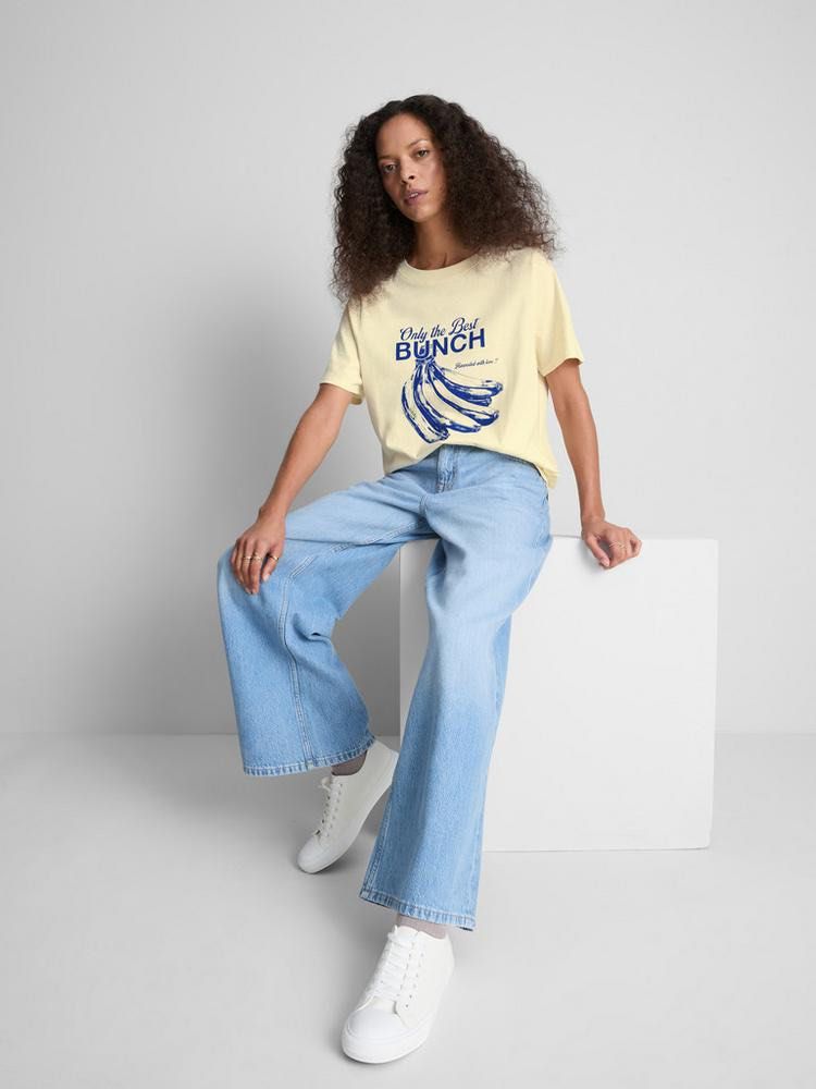 PRIMARK TEES (Category: Blouses) located in Manila. Submitted by jennysantos_ (Listing ID 1458068333, Image 3). Description: AVAILABLE SIZE (2) SMALL (3) MEDIUM (3) LARGE (2) XL not accu size pa oversize, -1 nalang kau.