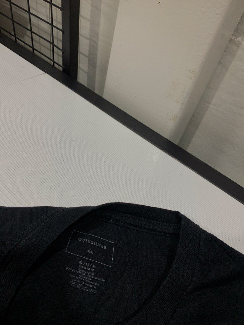 QUICKSILVER (Category: Tshirts & Polo Shirts) located in Sungai Petani. Submitted by apek_trouble_humble_bundle (Listing ID 1458053979, Image 3). Description: Pit 19.5 lbh 27.5 100 Cotton 9.5/10 .