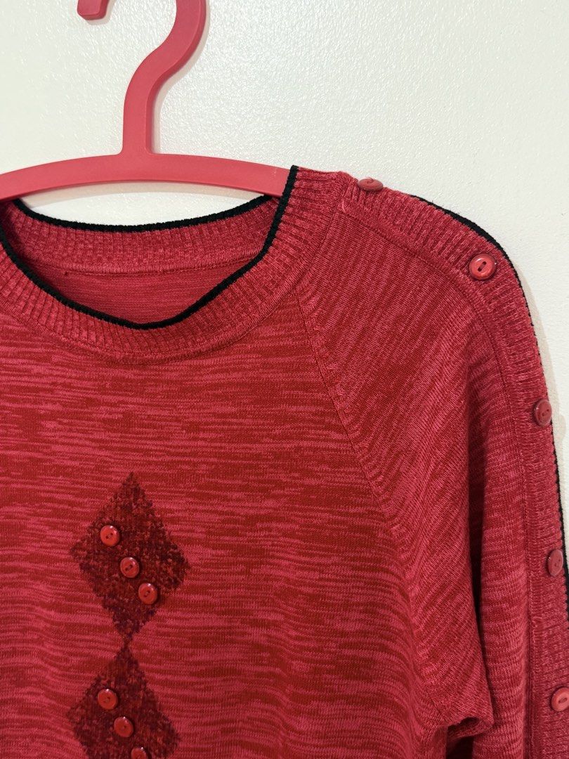 Red Vintage Button Knit Top (Category: Longsleeves) located in Malolos. Submitted by beasarchive (Listing ID 1457943994, Image 3). Description: • barely used • fits small to large frame .