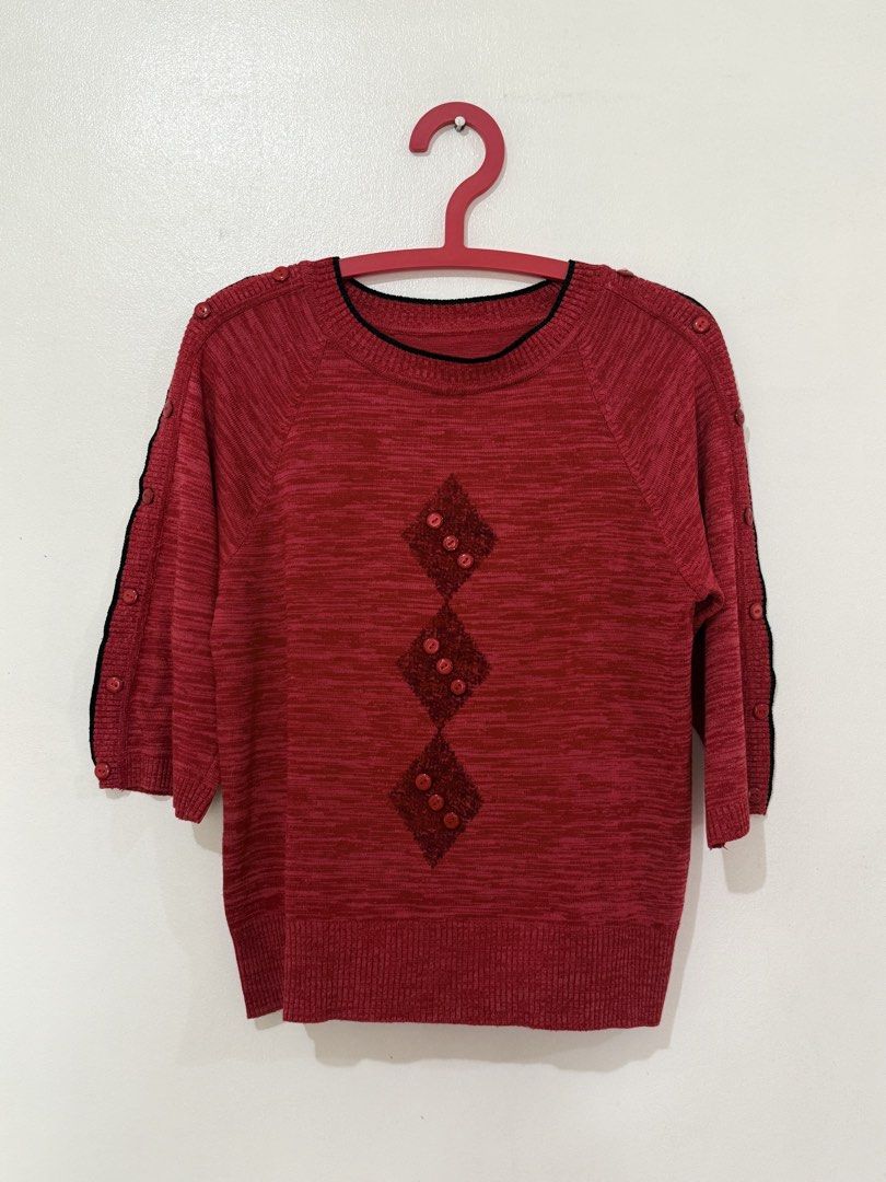 Red Vintage Button Knit Top (Category: Longsleeves) located in Malolos. Submitted by beasarchive (Listing ID 1457943994, Image 2). Description: • barely used • fits small to large frame .