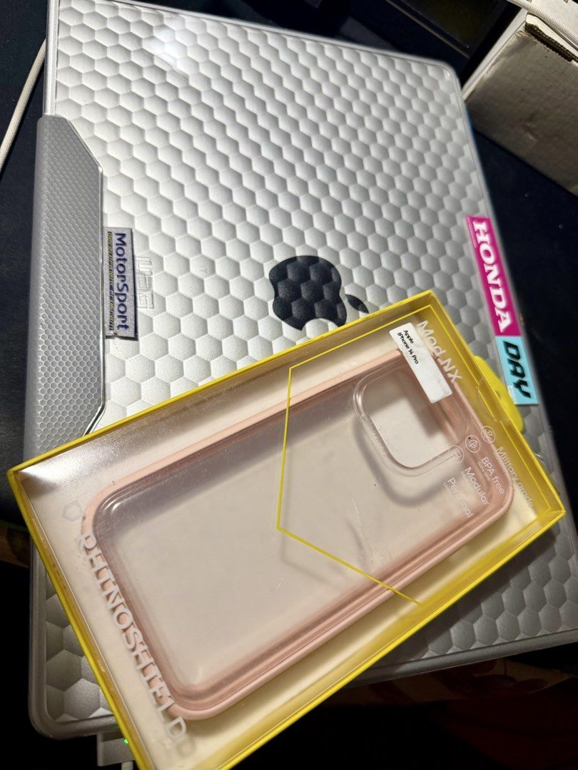 Rhinoshield Blush Pink iPhone 14 Pro Case (Category: Cases & Sleeves) located in Pasig City. Submitted by cedzvalencia (Listing ID 1457994478, Image 1). Description: Unused iPhone 14 Pro Case Rhinoshield Mod MX - Blush Pink For Sale: ₱1,500 Orig Price: ₱2,490.
