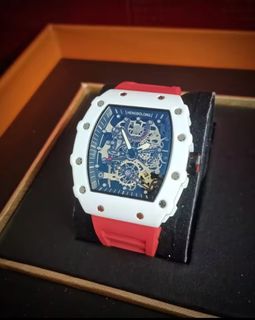 (Category: ) located in . Submitted by imodwatches (Listing ID 1458060371, Image 1). Description: .