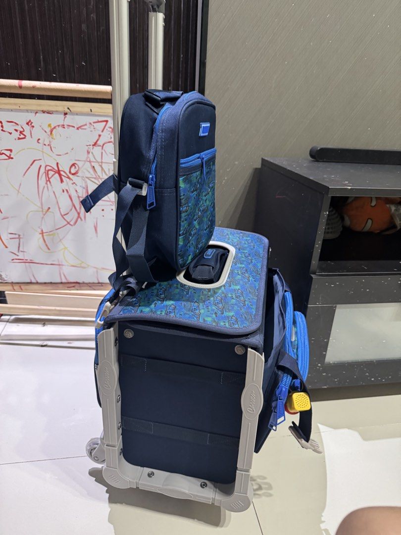 Robby rabbit fierce car medium box type trolley (Category: Strollers) located in Manila. Submitted by donyadii (Listing ID 1457946693, Image 2). Description: Used once.. walang gasgas ang wheels kasi nakatape pa sya ng ginamit.complete accessories as shown in pictures. .