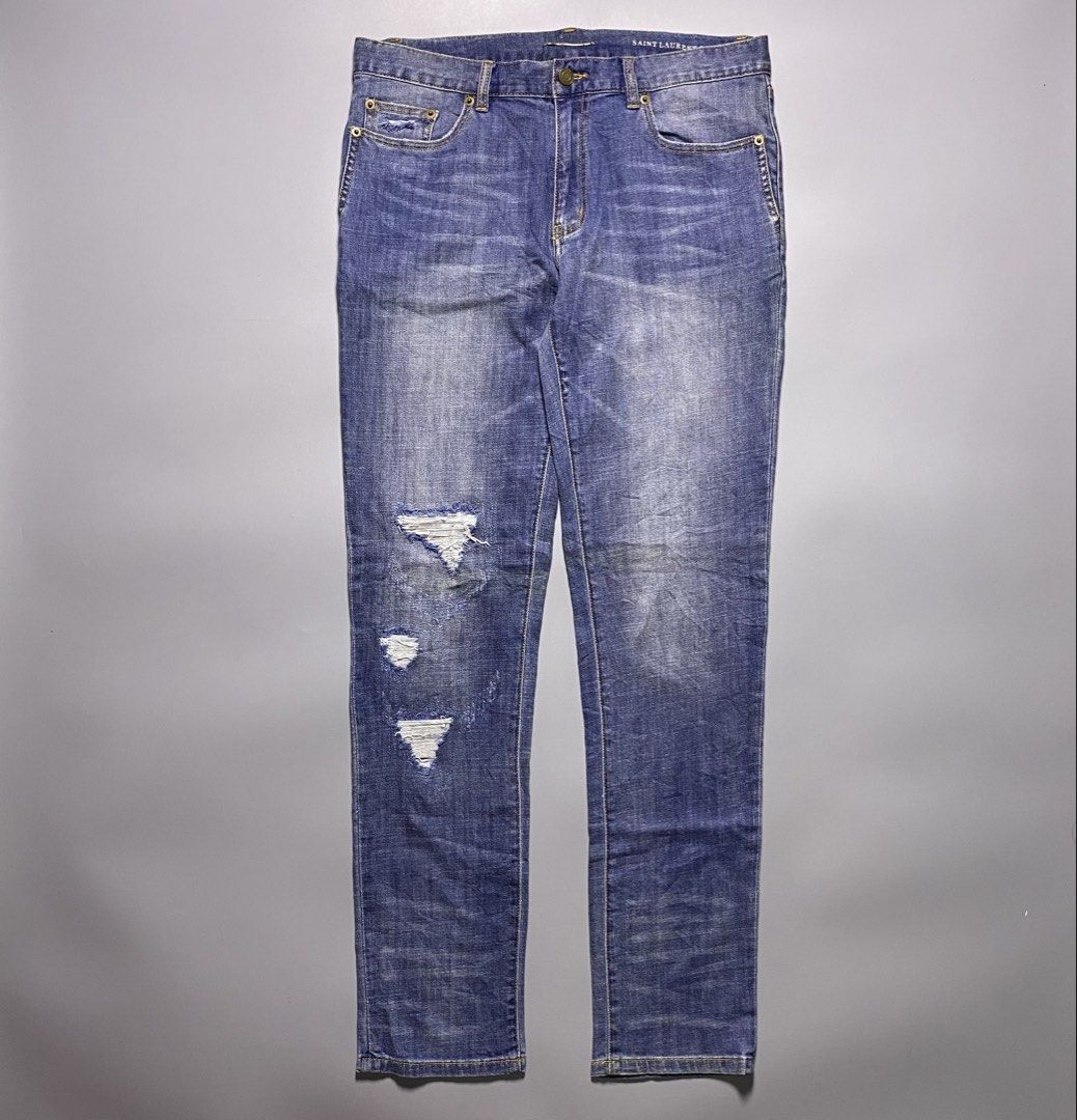 Saint Laurent Distressed Skinny Jeans (Category: Jeans) located in Bacolod City. Submitted by quiarakazelxx (Listing ID 1458054761, Image 1). Description: Size: Medium to Large fit Waist: 32-34 (via tape measure) Length: 42 Design: Distressed📌 Flaws: Just a normal sign of used (Still Presentable) Pm for more details📩.
