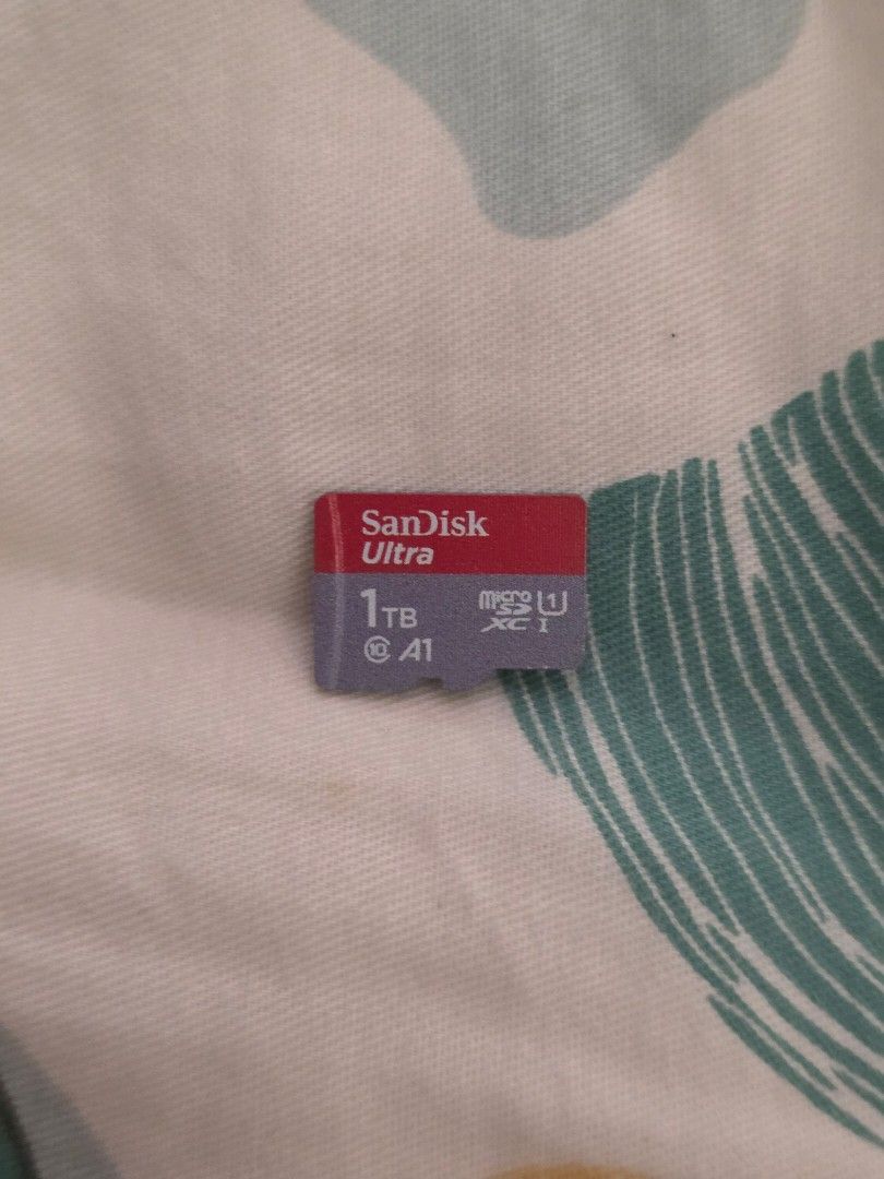 SanDisk MicroSD Ultra 1TB SD卡 （分類：記憶卡）位於 Hong Kong。 由 sarahconn89418 提交（商品編號 1457963277，圖片 1）。簡介： 運作正常可少議。