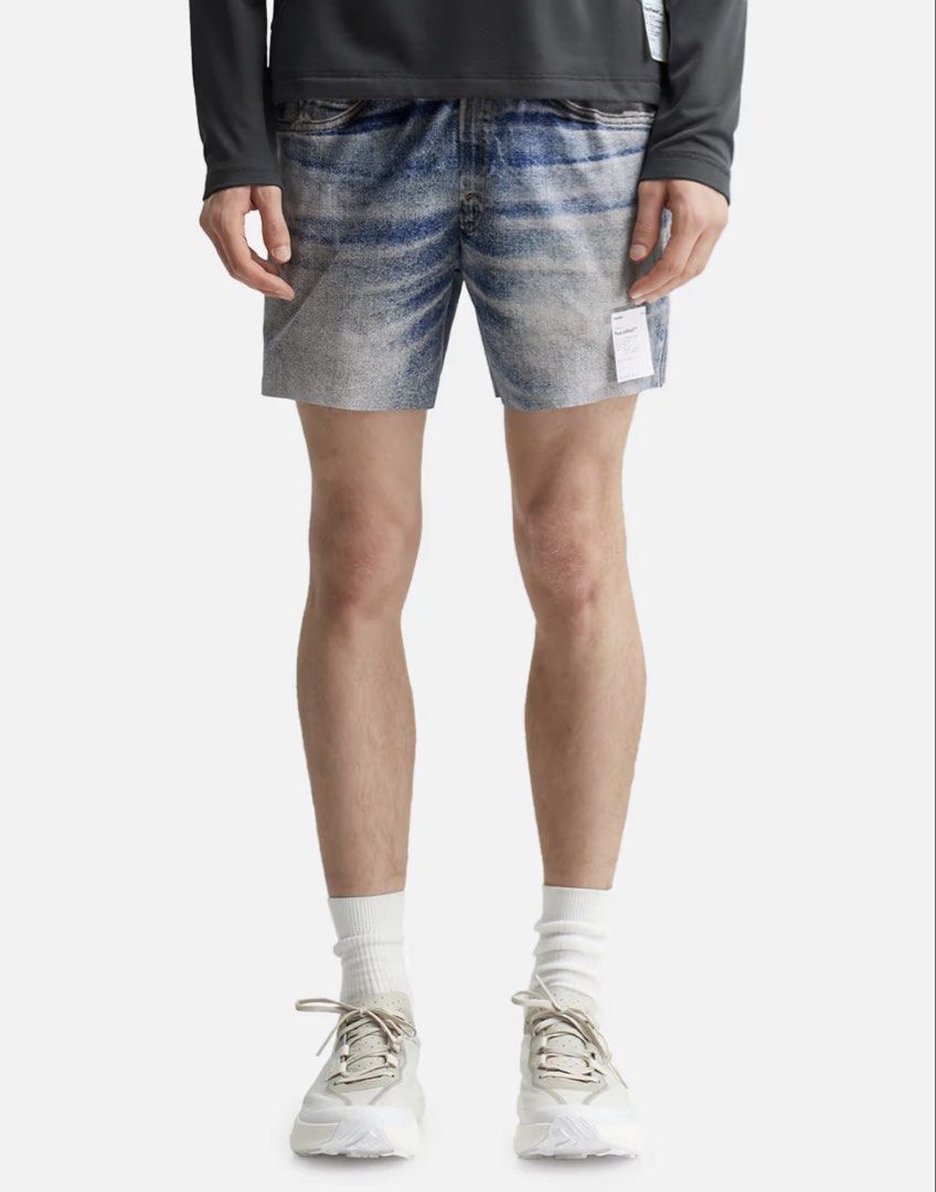 Satisfy running PeaceShell 5" Unlined Shorts (Category: Activewear) located in Makati City. Submitted by jjonvv (Listing ID 1458063210, Image 2). Description: - Satisfy Brand - Lightweight and fast-dry - Size S small , using 1 time only - Just Dm for more details .