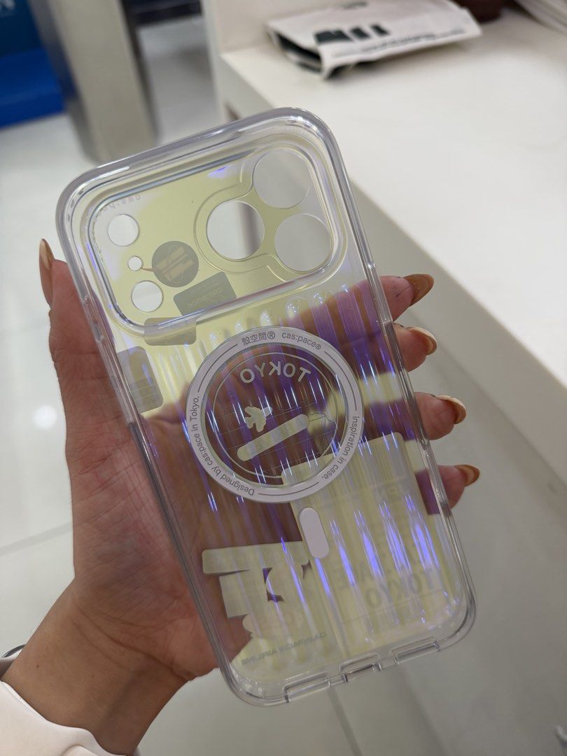 Selling my 2days cas.pace cellphone case for Iphone 17pro max (Category: Cases & Sleeves) located in Manila. Submitted by joycemcpgl13122 (Listing ID 1458006954, Image 2). Description: Bought it 3,800..