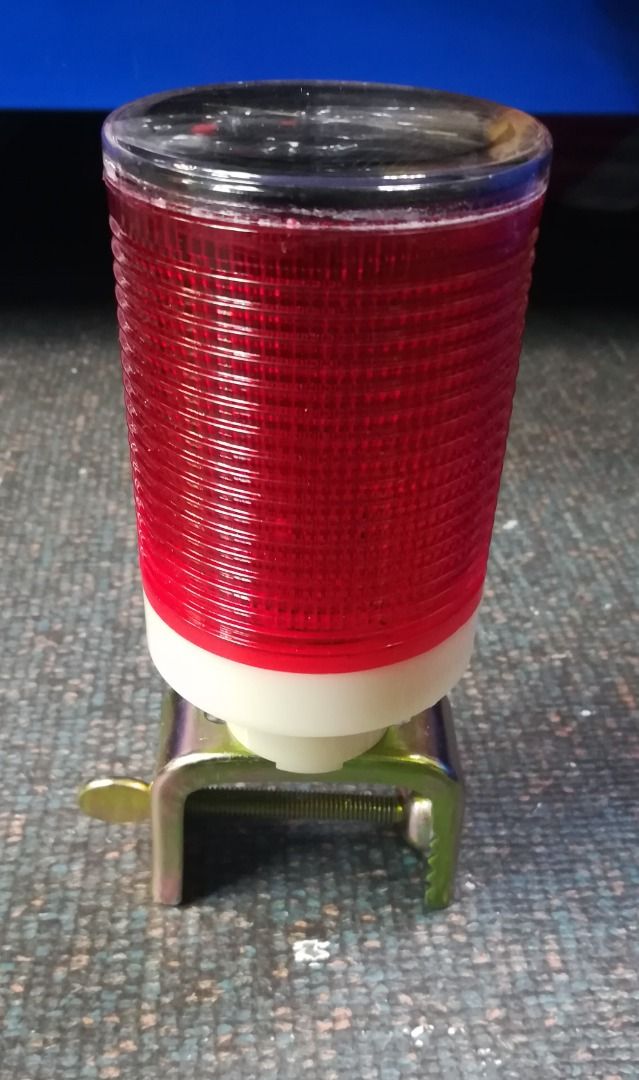 Solar Barricade Flashing Warning Light with Metal Base (Category: Industrial Equipment) located in Manila. Submitted by townlites (Listing ID 1457958040, Image 3). Description: LED light color: Red, Blue-Red Luminous mode: Flashing Operation time: At night Material: PC Weight: 155g Size: 73mm*75mm*185mm Visible distance: 500-1000m at night Switch: OFF/AUTO Waterproof Charging Time:5~8h (depend on illumination intensity) Working time: 24-48hrs .