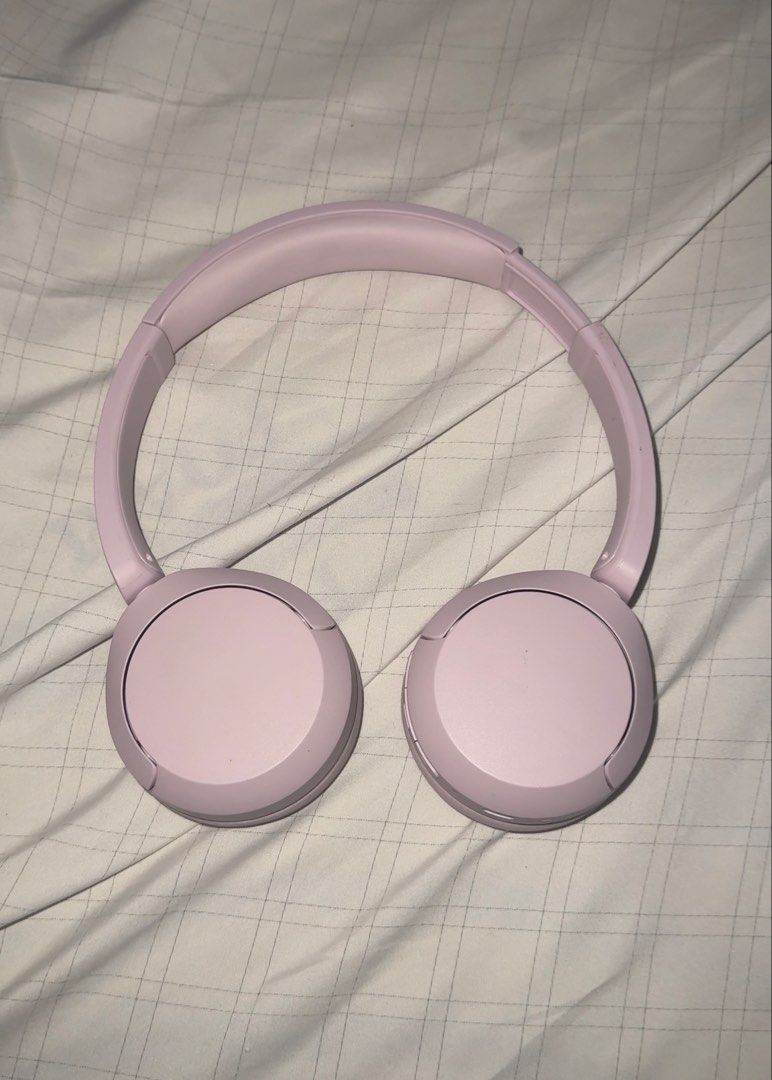 Sony Pink WH-CH520 Wireless Bluetooth Headphones (Category: Headphones & Headsets) located in Cebu City. Submitted by declutthrifts (Listing ID 1457932756, Image 1). Description: - Pink Sony Over-Ear Headphones - Comfortable Earcups for extended wear - Ideal for Music and Podcasts.