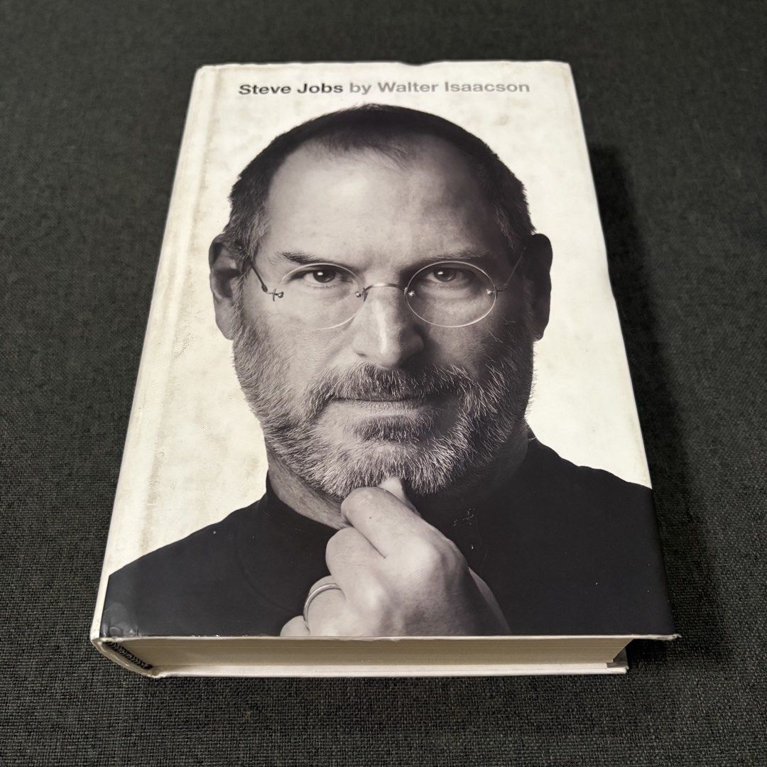 Steve Jobs by Walter Isaacson (Category: Storybooks) located in Imus. Submitted by declutter201 (Listing ID 1458089968, Image 1). Description: Price: P300 Prio payo Location: Imus, Cavite MOP: BDO, Gcash, Maya, GoTyme MOD: GGX, J&T, SDD RFS: Decluttering You can message me for more details.