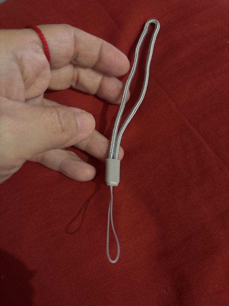 Strap for phone or cam (Category: Mounts & Holders) located in Manila. Submitted by vintageaccessories (Listing ID 1457904342, Image 1). Description: .