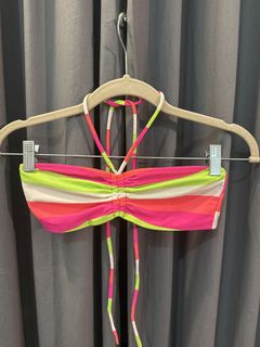 (Category: ) located in . Submitted by nyaniewardrobe (Listing ID 1458006525, Image 1). Description: .