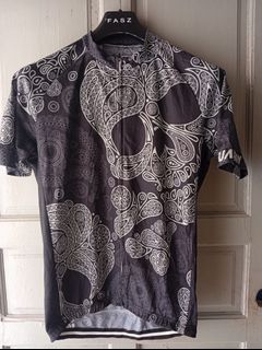 (Category: ) located in . Submitted by original_uniqlo (Listing ID 1458015539, Image 1). Description: .