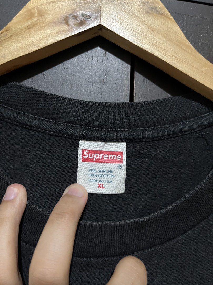 Supreme Lizard Tee (Category: Tshirts & Polo Shirts ) located in Santa Cruz. Submitted by wecareaboutthingswedonothave (Listing ID 1458058642, Image 2). Description: Width - 24 Length - 31 XL on tag Issue: Cracked prints Note: Authenticy is not guranteed. .
