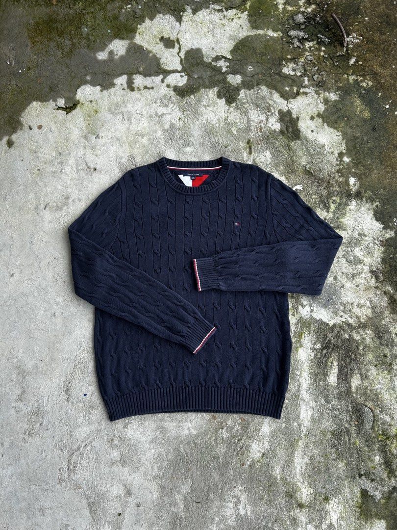 Tommy Hilfiger cable-knit crewneck sweater (Category: Coats, Jackets and Outerwear) located in Balanga. Submitted by nothingtohold.co (Listing ID 1458024031, Image 1). Description: Tommy Hilfiger cable-knit crewneck sweater Xl on tag | 24 width | 29 length | 9.8 condition Excellent no issue Gcash | jnt | bataan Vouch~vc.