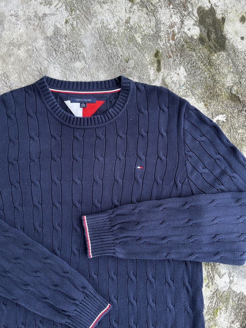Tommy Hilfiger cable-knit crewneck sweater (Category: Coats, Jackets and Outerwear) located in Balanga. Submitted by nothingtohold.co (Listing ID 1458024031, Image 2). Description: Tommy Hilfiger cable-knit crewneck sweater Xl on tag | 24 width | 29 length | 9.8 condition Excellent no issue Gcash | jnt | bataan Vouch~vc.