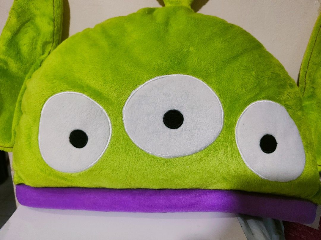 Toy Story Alien Plush Pillow (Category: Plushies & Soft Toys) located in Manila. Submitted by jhs31 (Listing ID 1457956786, Image 2). Description: - Super cute alien pillow from Toy Story - Good as new, still with paper tag - Made of soft plush material size: 19 inches x 14 inches Brand: Disney .