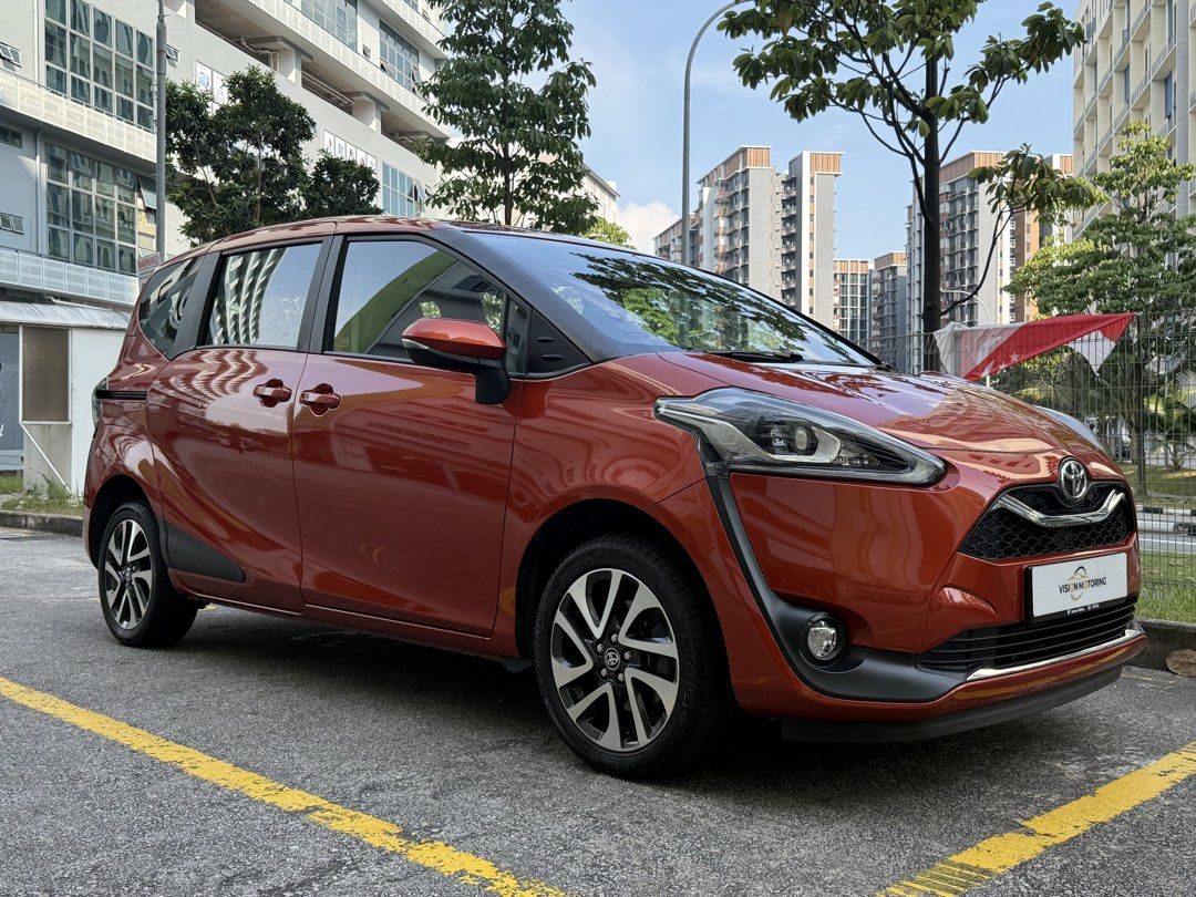 Toyota Sienta 1.5 Elegance Auto (Category: Used Cars) located in Singapore. Submitted by visionmotoringsg (Listing ID 1458020315, Image 2). Description: Rare agent unit with genuine low mileage with receipts to prove! We do all types of loan that will definitely suit everyone! Contact our sales team before it’s gone..